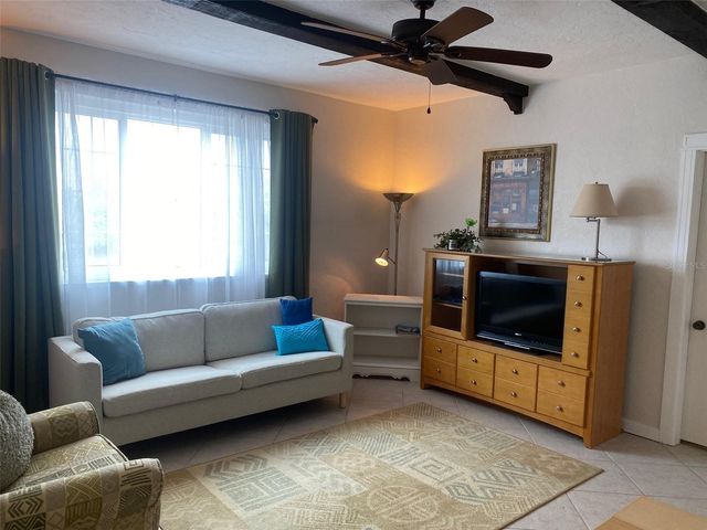 238 TAMPA AVENUE W 6B, Venice, FL 34285