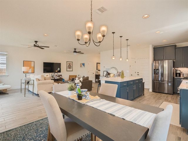 412 Arrowhead Vine ST, Leander, TX 78641