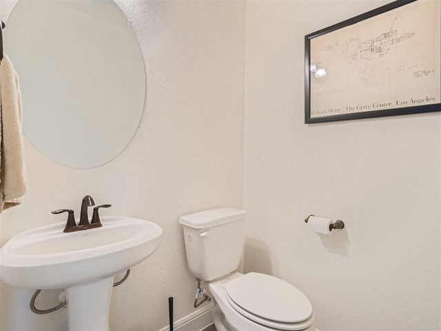 412 Arrowhead Vine ST, Leander, TX 78641