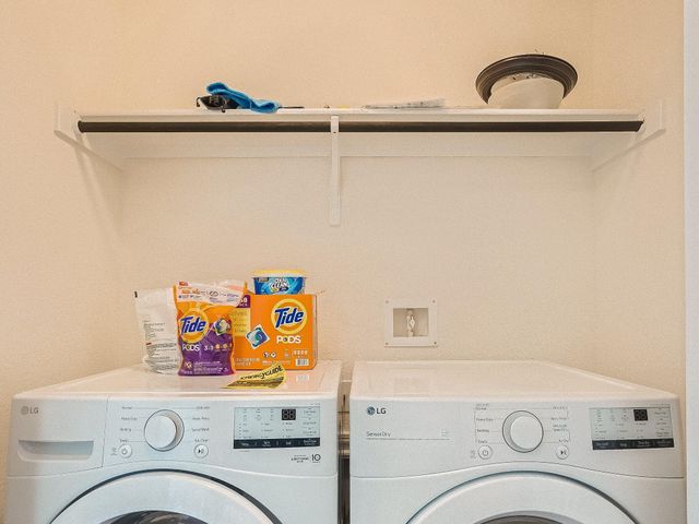 412 Arrowhead Vine ST, Leander, TX 78641