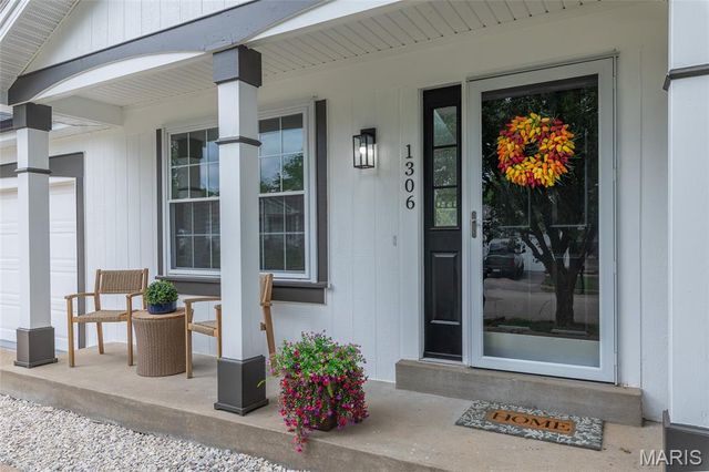 1306 Mystic Seaport Drive, Fenton, MO 63026