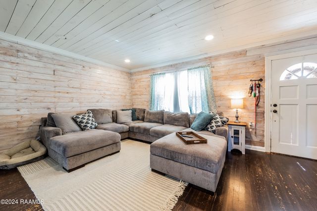 114 Memory Lane, Lafayette, LA 70506