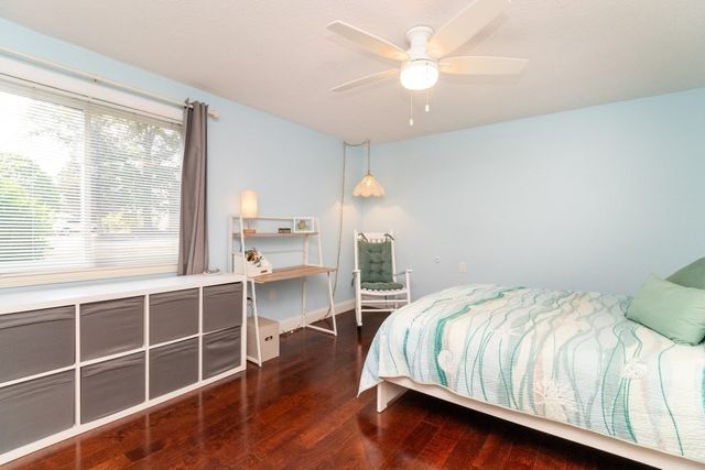 4 Beals Cove Rd G, Hingham, MA 02043