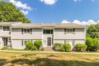 4 Beals Cove Rd G, Hingham, MA 02043