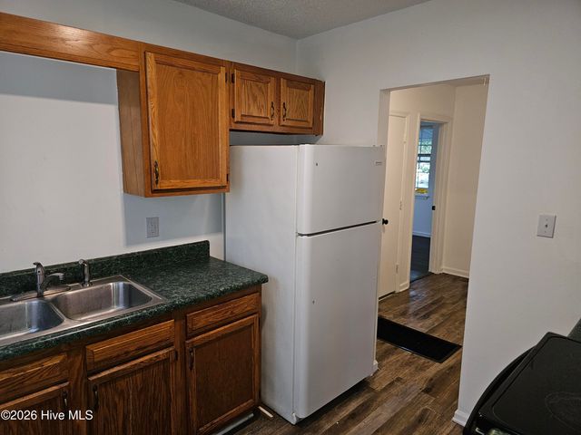 516 National Court Drive, New Bern, NC 28560