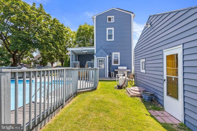 122 CHAPMAN AVE, Hamilton, NJ 08610