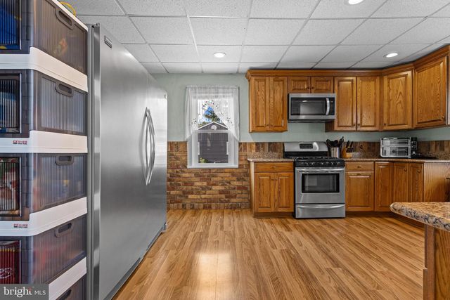 122 CHAPMAN AVE, Hamilton, NJ 08610