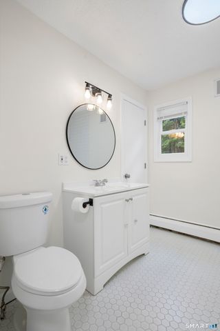 9 Cricket Road, East Windsor, CT 06088
