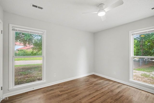 108 Deerfield Drive, Spring Lake, NC 28390