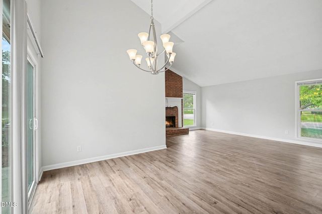 108 Deerfield Drive, Spring Lake, NC 28390