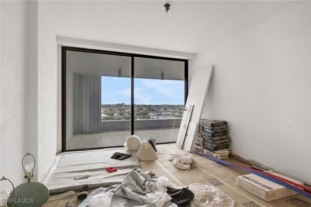 4751 Gulf Shore BLVD N 702, Naples, FL 34103