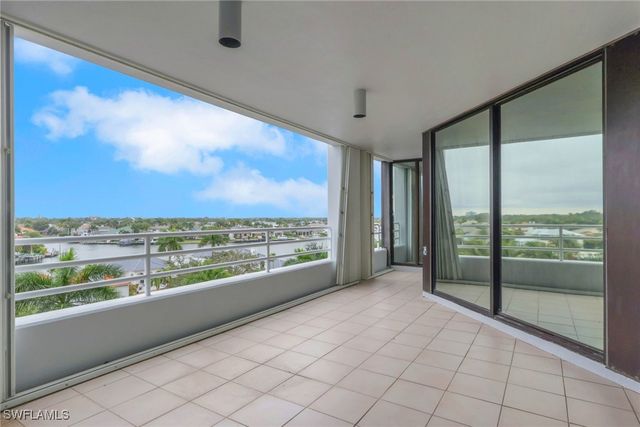 4751 Gulf Shore BLVD N 702, Naples, FL 34103