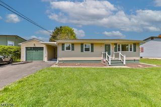 164 Carpentersville Rd, Phillipsburg Town, NJ 08865
