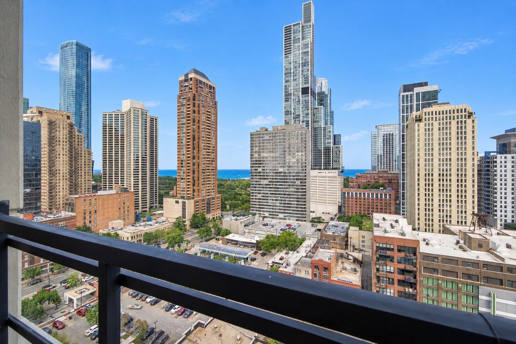 1255 S STATE Street 1805, Chicago, IL 60605 — photo 4