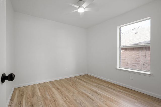 1327 Cleardale Drive, Dallas, TX 75232