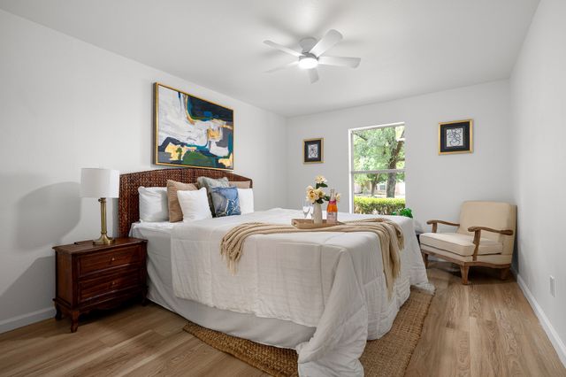 1327 Cleardale Drive, Dallas, TX 75232