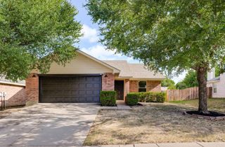 1327 Cleardale Drive, Dallas, TX 75232