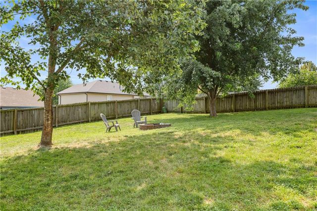 1508 NW Nicholas Drive, Grain Valley, MO 64029