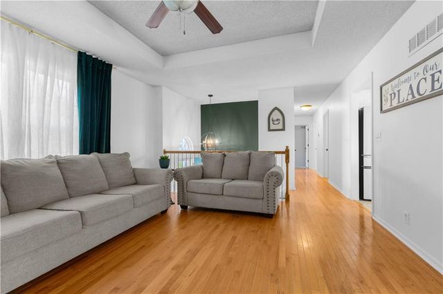 1508 NW Nicholas Drive, Grain Valley, MO 64029