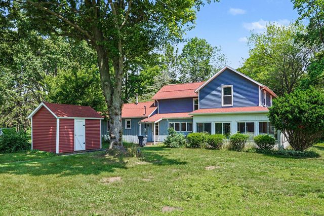 5497 Wilson Street, Coloma, MI 49038