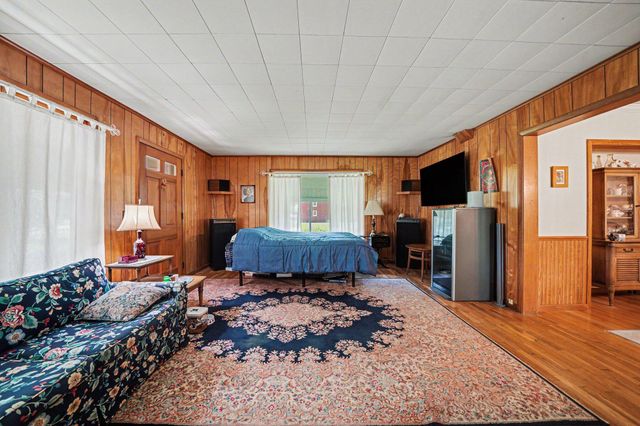 5497 Wilson Street, Coloma, MI 49038