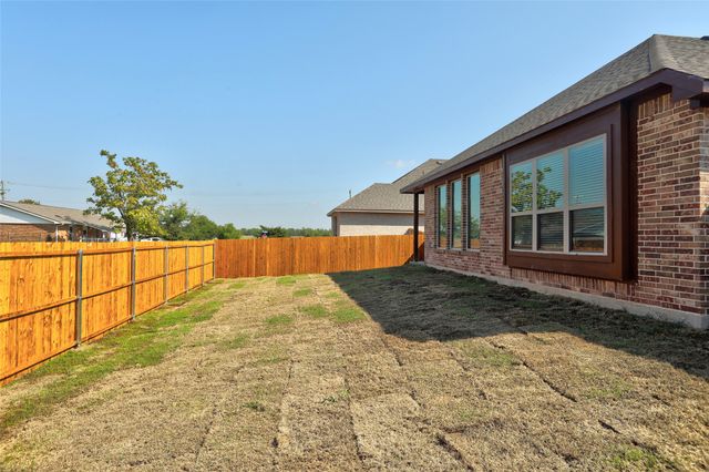 204 Pennington Road, Josephine, TX 75173