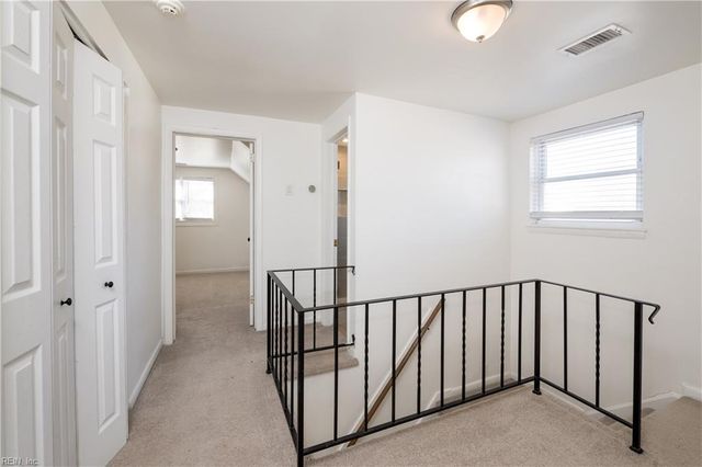 237 Dillon DR, Virginia Beach, VA 23452