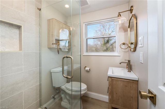 237 Dillon DR, Virginia Beach, VA 23452