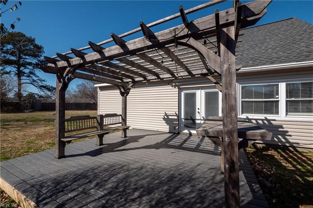 237 Dillon DR, Virginia Beach, VA 23452