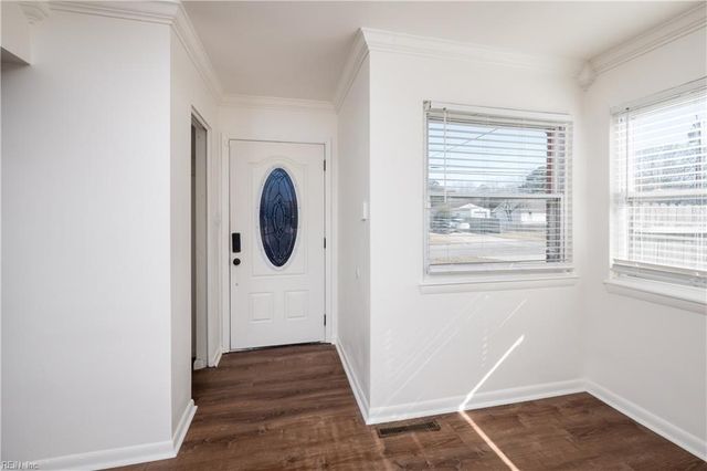 237 Dillon DR, Virginia Beach, VA 23452