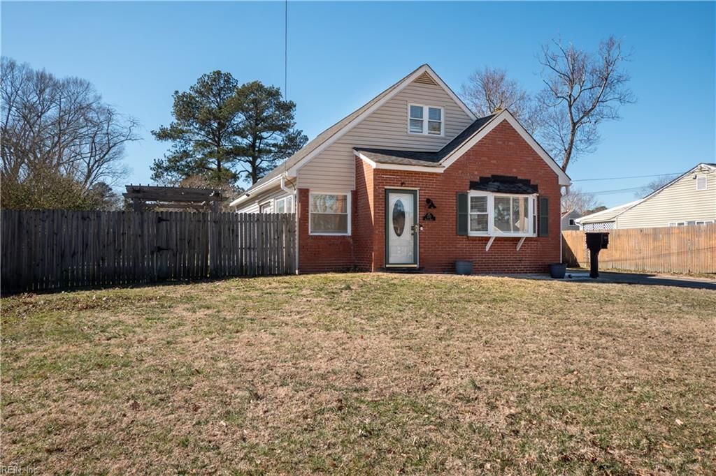 237 Dillon DR, Virginia Beach, VA 23452