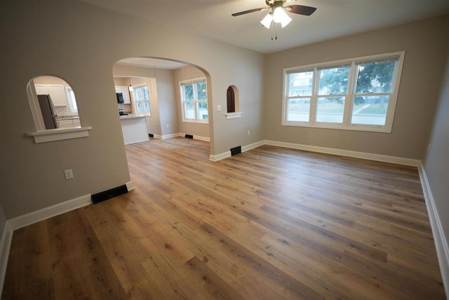 436 N MADISON STREET, Chilton, WI 53014