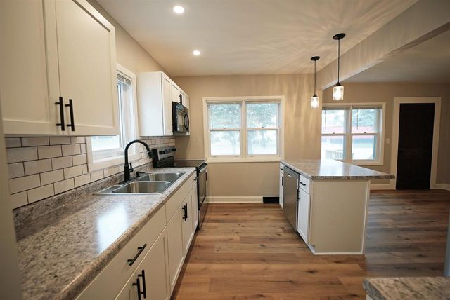 436 N MADISON STREET, Chilton, WI 53014