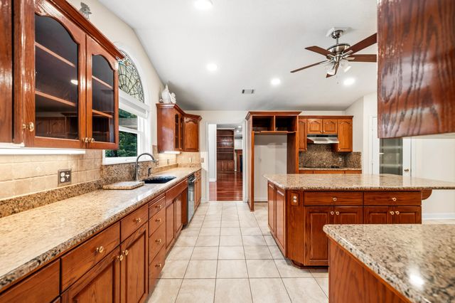 3221 E Highway 171, Hot Springs, AR 72104
