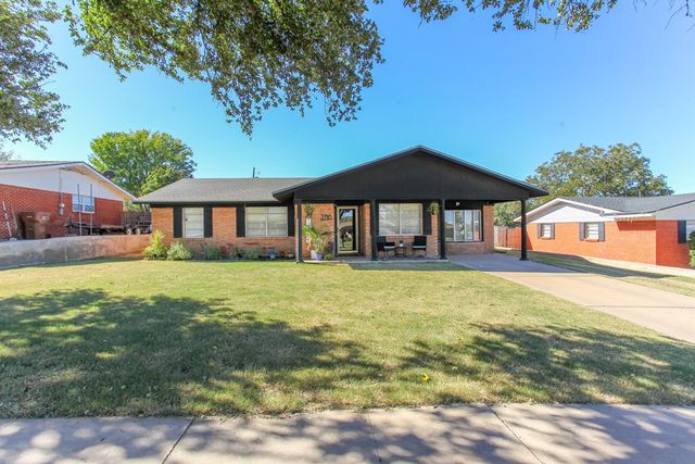 2716 Cindy Lane, Big Spring, TX 79720