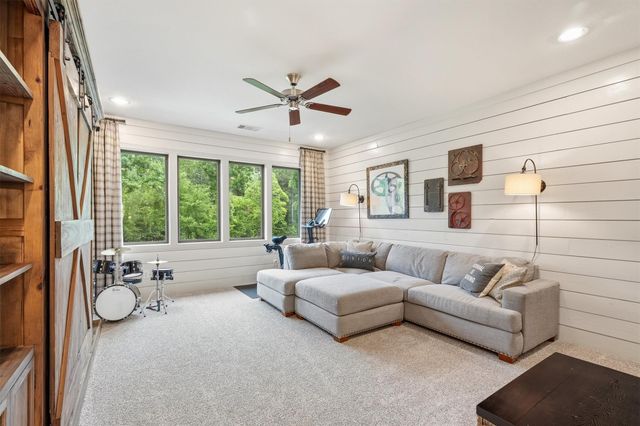 30702 Spring Lake Boulevard, Tomball, TX 77375