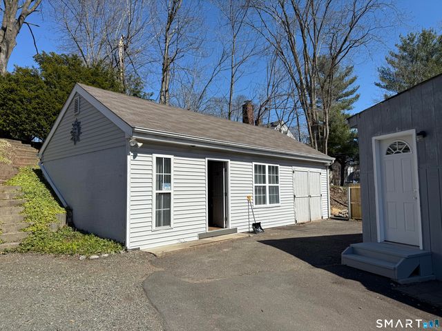 87 Carter Lane, Southington, CT 06479