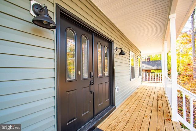 2600 LAKEVIEW PKWY, Locust Grove, VA 22508