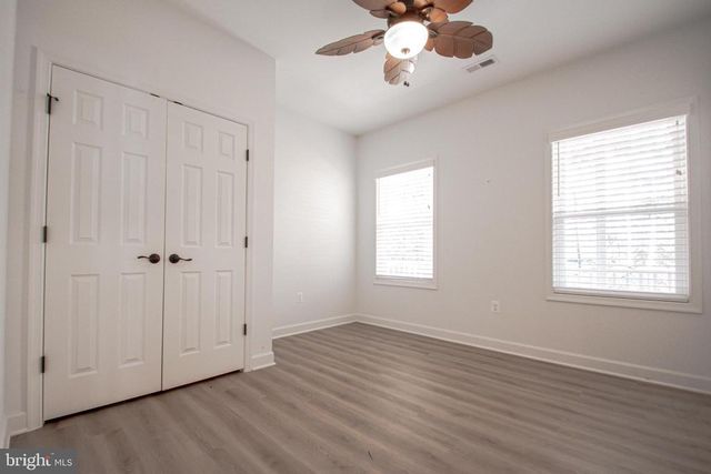 2600 LAKEVIEW PKWY, Locust Grove, VA 22508