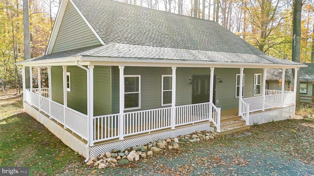 2600 LAKEVIEW PKWY, Locust Grove, VA 22508