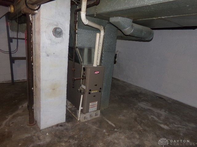 1015 Rodgers Drive, Springfield, OH 45503