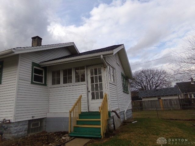 1015 Rodgers Drive, Springfield, OH 45503