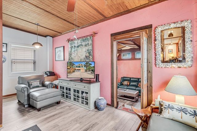 339 Bralley Dr, Port Aransas, TX 78373