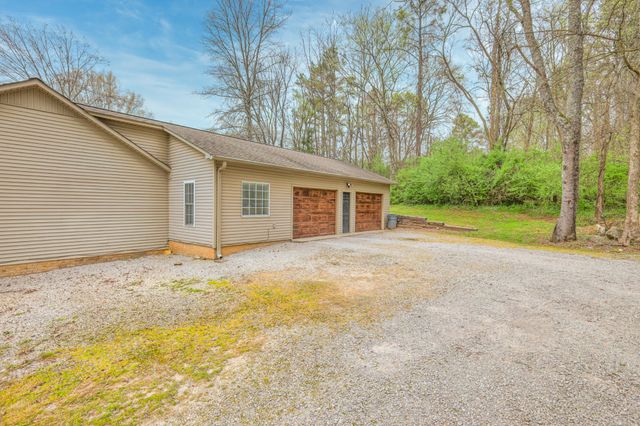 1100 Theta Pike, Columbia, TN 38401