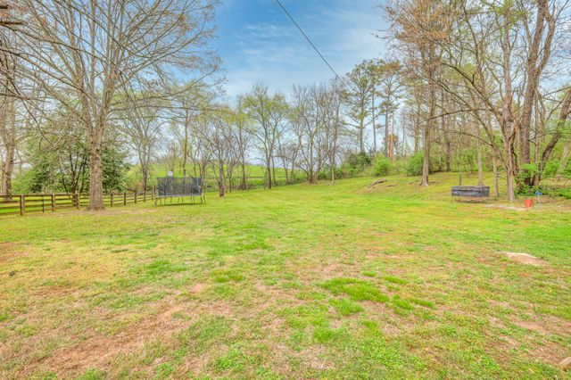 1100 Theta Pike, Columbia, TN 38401