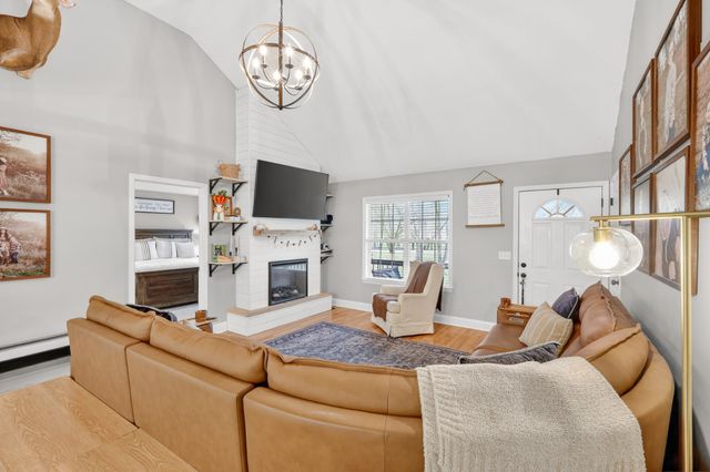 1100 Theta Pike, Columbia, TN 38401