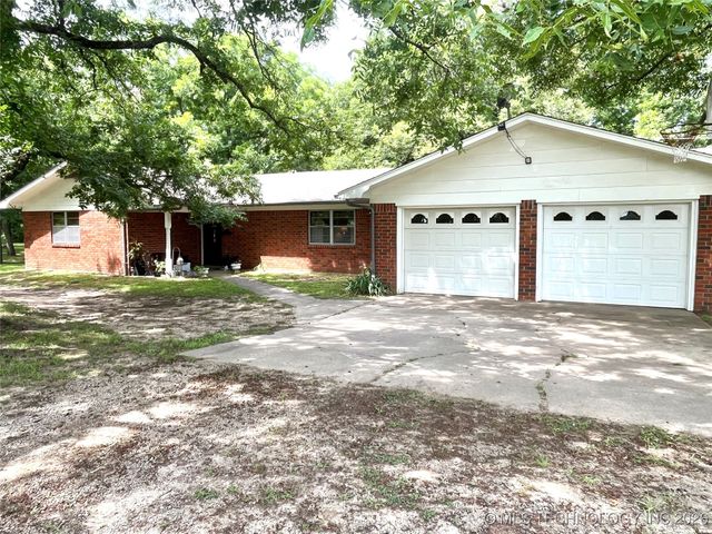 109866 S 4155 Road, Checotah, OK 74426