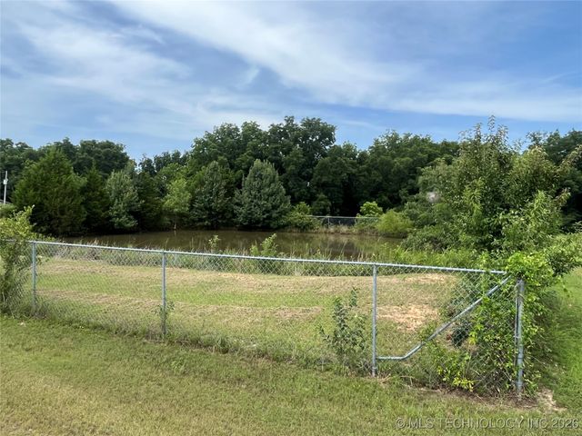 109866 S 4155 Road, Checotah, OK 74426