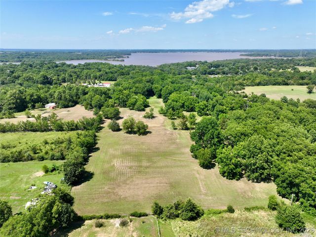 109866 S 4155 Road, Checotah, OK 74426