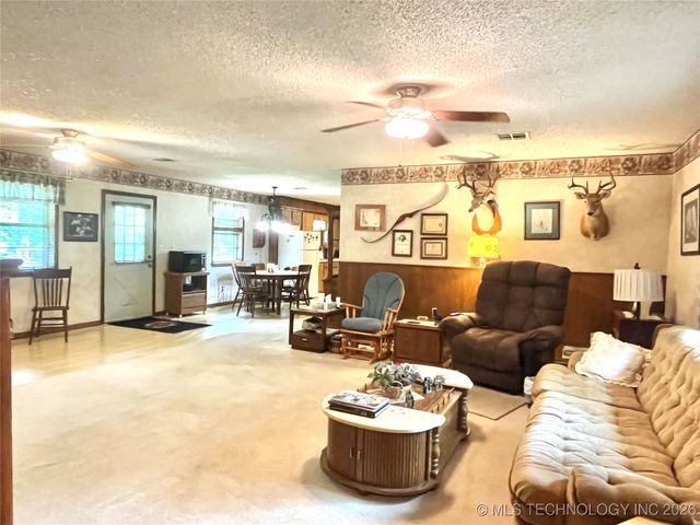 109866 S 4155 Road, Checotah, OK 74426